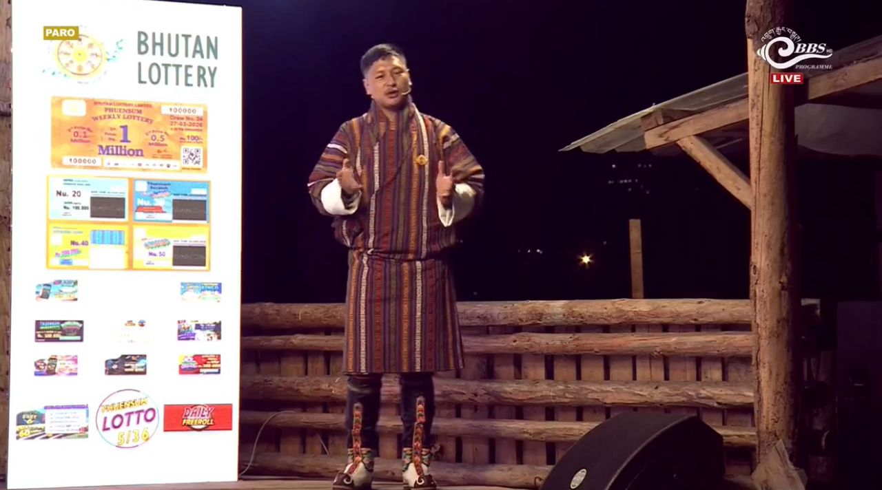 Assistant Marketing Officer during LIVE draw